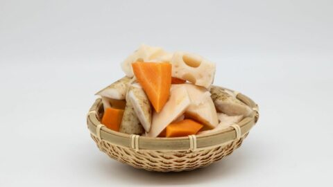 賛否両論店主の｢筑前煮｣と｢里芋の煮っころがし｣ | グルメ・レシピ | 東洋経済オンライン