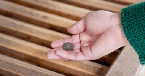 【お賽銭】は、何円がベスト？ 小銭だけど、一番いい最強の開運数 – 旬のカレンダー