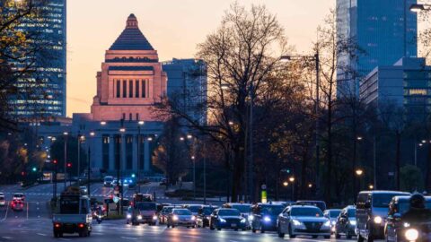 没落か再生か､政治家に問う｢脱バラマキ｣の覚悟 | 野口悠紀雄「経済最前線の先を見る」 | 東洋経済オンライン