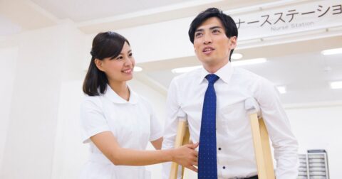 「会社帰りのケガは労災ですよね」「でも推し活の寄り道だろ？」帰り道にコンビニに寄ってケガ、労災は認められるのか – 組織を壊す「自分ファースト」な社員たち　木村政美