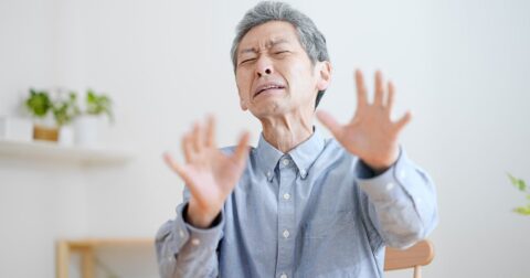 「正直、しんどい…」周りから避けられる人が使う1つのNGフレーズ – 「良い質問」を40年磨き続けた対話のプロがたどり着いた「なぜ」と聞かない質問術