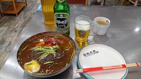 国境都市｢北朝鮮レストラン｣で見た衝撃の光景 | 肉体派ライターのガチ検証 | 東洋経済オンライン