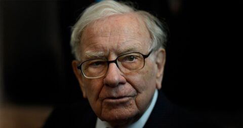 バフェットが呆れた部下のひと言「そんなことを私に聞くようでは…」 – ニュースな本