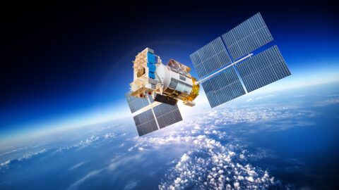 急成長の｢宇宙産業｣脅かす2つのサイバーリスク | 東洋経済Tech×サイバーセキュリティ | 東洋経済オンライン