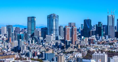 沖縄だけじゃない…六本木ヒルズのスレスレで起きている「米軍ヘリ超低空飛行」の現実 – ニュースな本