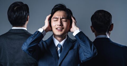 「やってらんないよ！」部下から部長・役員のグチ→優秀な中間管理職はどう答える？ – デキる上司のズルい一言