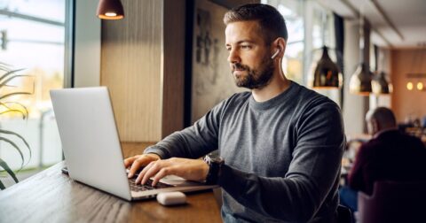 1時間の会議が20分で理解できる!? 人生が変わる「耳の筋トレ」とは？ – 耳を鍛えて4倍速読