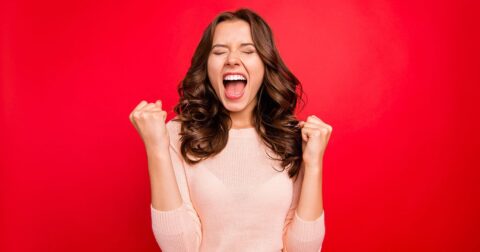 【精神科医が教える】SNSで「キラキラ」している人ほど、実は自己肯定感が低いワケ – 精神科医Tomyが教える　１秒で不安が吹き飛ぶ言葉