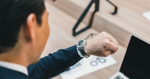 仕事ができる人が「急に1時間できた時」に真っ先に取り組むタスクとは？ – ニュースな本