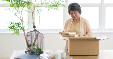 「姿は見えなくても、いつもいっしょにいる」夫に先立たれた妻を支えた“腕時計との会話” – ニュースな本