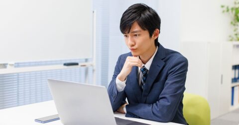 【成果が上がる】仕事ができる人が「指示を受けた瞬間」に考える“たった1つのこと” – 「今日も仕事が終わらなかった」はなぜ起きるのか？　仕事が3倍速くなる計画・実行・中断の技術