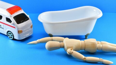 高齢の親の入浴事故､悲劇を防ぐ｢見守りの工夫｣ | 家庭 | 東洋経済オンライン