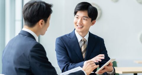 「ずば抜けて頭のいい人」が無意識に使っている“会話の武器”4選 – 耳を鍛えて4倍速読
