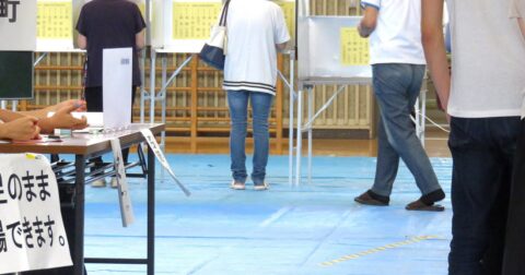 40代タイミーおじさんが投票所バイト！投票終了10分前に発生した「スリリングな事態」とは？ – タイミーさんが見た世界