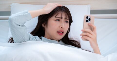 【精神科医が教える】「冬季うつ」かも？ 冬の朝にやってはいけない習慣 – 精神科医Tomyが教える　１秒で不安が吹き飛ぶ言葉