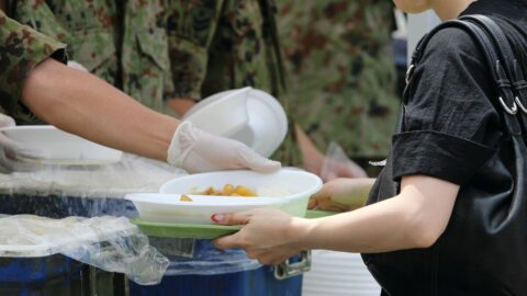 1週間で人が変わる…｢避難所｣生活の厳しい実態 | リーダーシップ・教養・資格・スキル | 東洋経済オンライン