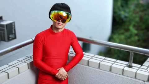 ｢壮絶なアトピー｣全身タイツ芸人が持ち続けた夢 | 健康 | 東洋経済オンライン