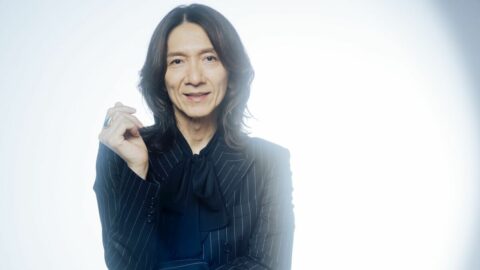 栄光脱ぎ捨てた”ロックスター吉井和哉”の生き様 | 映画・音楽 | 東洋経済オンライン