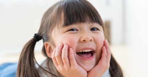 100点を取ってきた子どもに「偉いね」と言ってはいけない理由 – 組織の違和感 結局、リーダーは何を変えればいいのか？