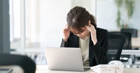 そりゃ終わらないワケだ…「仕事が遅い人」が時間をかけている1つの超ムダ行動 – 「今日も仕事が終わらなかった」はなぜ起きるのか？　仕事が3倍速くなる計画・実行・中断の技術