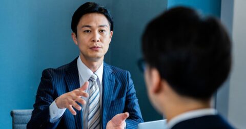「優秀な課長」だったのに「部長になって行き詰まる」人が陥りやすい7つの落とし穴 – グロービスMBA エグゼクティブ・マネジメント入門