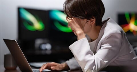 あなたの違和感は正しい。観察力がある人は気づいている、やる気が出ない本当の原因 – 組織の違和感 結局、リーダーは何を変えればいいのか？