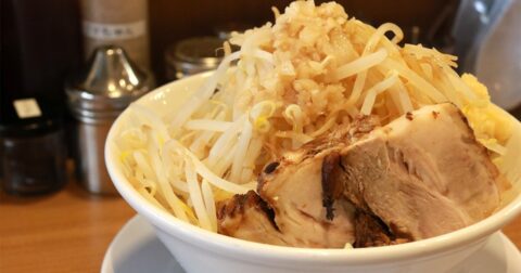 40代タイミーおじさんが「二郎系ラーメン店」でスキマバイト！冷蔵庫の中身に驚いたワケ – タイミーさんが見た世界