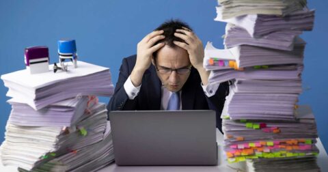 だから毎日残業になる…「仕事量が雪だるま式に増える人」の共通項 – 「今日も仕事が終わらなかった」はなぜ起きるのか？　仕事が3倍速くなる計画・実行・中断の技術