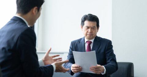 部下に「助け舟を出すか」「黙って見守るか」デキる上司の見極め方とは？ – デキる上司のズルい一言