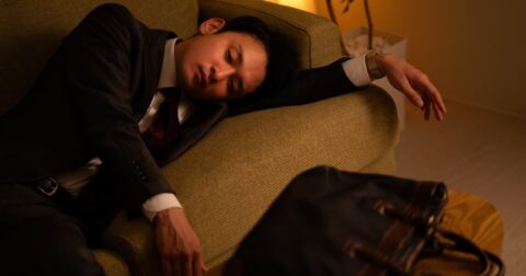 「今は忙しい」が口グセの人が直面する10年後の悪夢・ワースト1 – THE WEALTH LADDER 富の階段