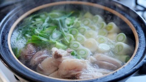 ダシは不要！料理用清酒がうま味を生む｢極上鍋｣ | 樋口直哉の｢シン・定番ごはん｣ | 東洋経済オンライン