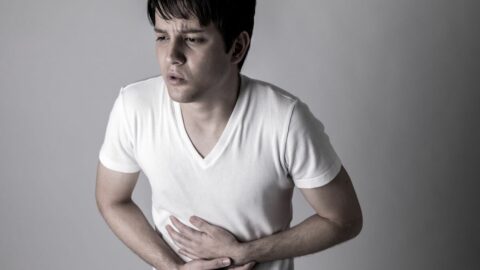 ｢がまんは美徳｣と腹痛を耐え死にかけた男の結末 | 病気の“事件簿” | 東洋経済オンライン