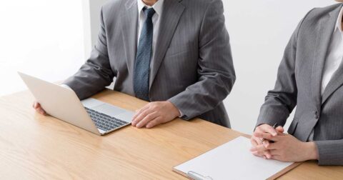 【転職活動】三流は「慌てて面接に行く」。二流は「本気で面接対策」。では一流は？ – ゆる転職 リスクを抑えて年収1000万円を目指せる生き方