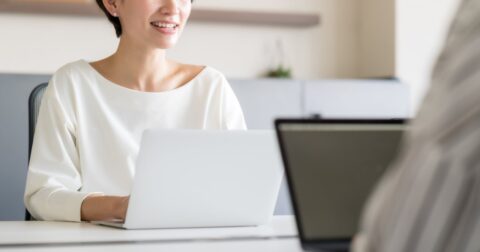 部下が「明らかに間違った資料」を作成してきたら、仕事ができる人はどう声をかける？ – 仕事ができる人の頭のなか