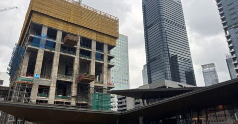 「家じゃないみたい…」インドネシアの超高級タワマンに潜入！日本と全く違う驚きの仕様とは？ – ＤＯＬ特別レポート