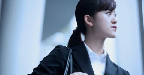 なぜ一流の大企業に勤めている人でも愚痴を吐くのか？ – ありのままの自分で、内定につながる　脇役さんの就活攻略書