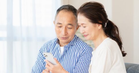 「年金を60歳からもらってNISAで運用」は大丈夫？繰上げ受給の損得を社労士が解説 【4月施行の新ルール対応】 – カタリーナに語りなさい！オンライン労務相談室