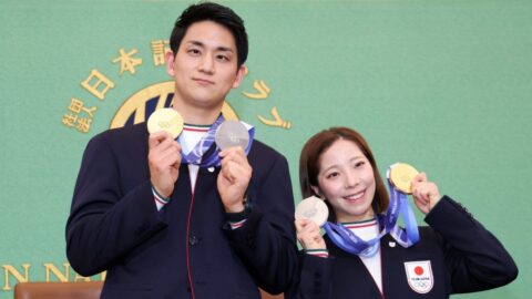 ｢サナ活｣高市首相が学ぶべき｢りくりゅう｣の流儀 | 国内政治 | 東洋経済オンライン