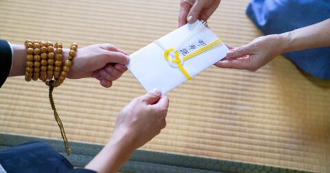 薄々気づいていた「仏教式葬儀」の無意味さ…大往生時代にバレ始めた、僧侶の食い扶持を守る“不都合な真実” – ニュースな本