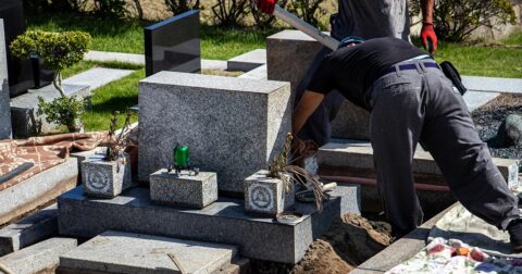 先祖が勝手に建てた墓なのに…「墓じまい」に悩む人に宗教学者が送る“墓じまい”の最終結論 – ニュースな本