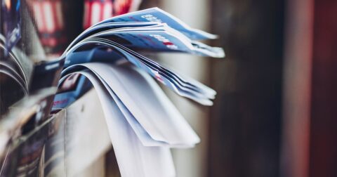 なぜ新聞は売れなくなったのか？実はCDアルバムと同じ理由だった – 「それ」って「あれ」じゃないですか？