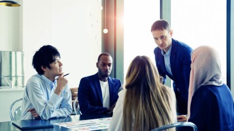 永住権の厳格化に外国人が離職･出国を語る理由 | 政策 | 東洋経済オンライン