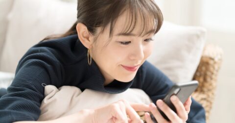 ドーパミン依存が招く「スマホ老眼」の恐怖とは？ 【4つの対処法を名医が解説】 – 100歳アイ