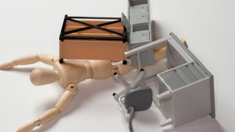 大地震では家具が凶器に！｢よくある7つの誤解｣ | 災害･事件･裁判 | 東洋経済オンライン