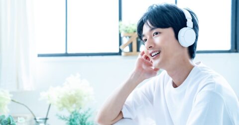 イヤな相手の話は「好きな音楽」を聴いてバリア！今すぐできる「脳を守る最新メソッド」 – ニュースな本