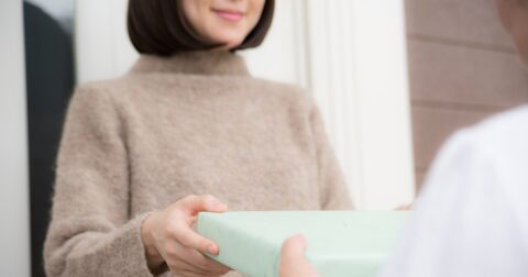 なぜ高級なお菓子よりミスドが喜ばれるのか？相手の心に最も響く「手土産」の条件 – ニュースな本
