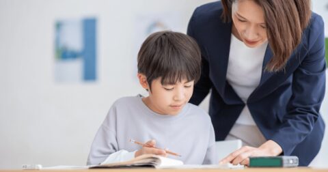 算数を得意にさせたい親が「計算ドリル」より先に、わが子にやらせるべき「たった一つのこと」とは？ – たった1日で誰でも開成・灘中の算数入試問題が解けちゃう本