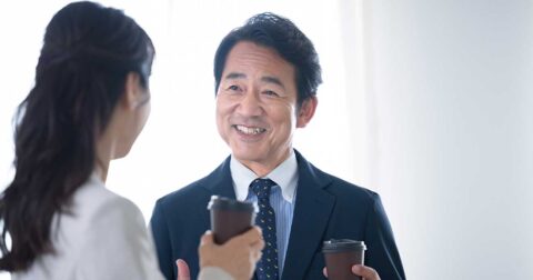 【一発アウト】部下の顔色をうかがうのはやめなさい…管理職を守る「疲れない共感」の技術 – 伝え方ひとつで部下が動き出す 上司の「コミュ力」大全