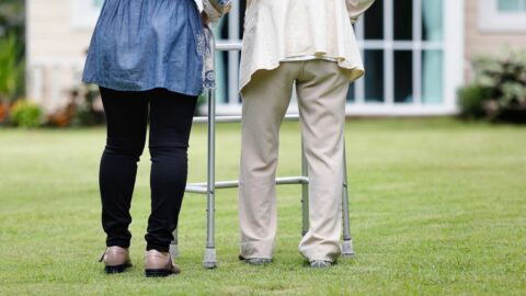 《認知症の危険サイン？》日常生活”3つの兆候” | 教育 | 東洋経済オンライン