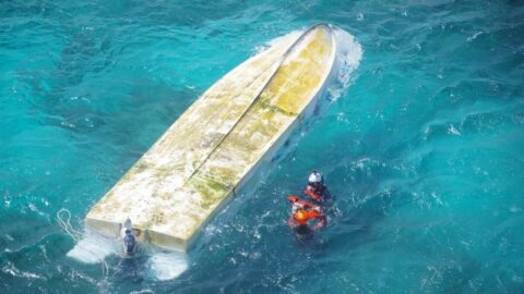辺野古転覆事故で露呈したマリンレジャーの死角 | 災害･事件･裁判 | 東洋経済オンライン